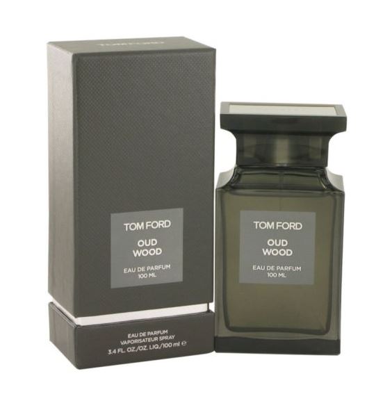 A blend of rare oud, sandalwood, rosewood, eastern spices, and seductive amber that reveals the deep and alluring power of oud.