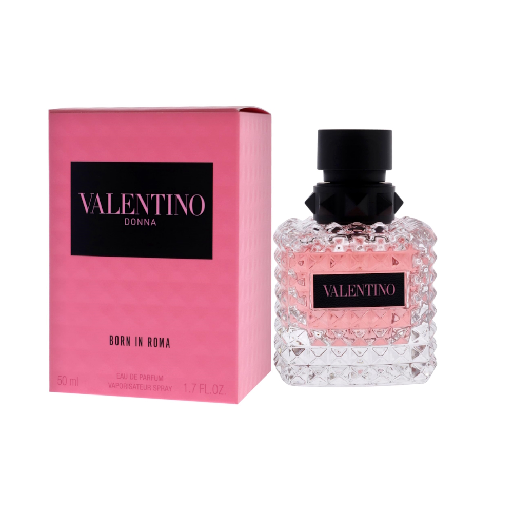 This fragrance combines sensuality and vibrancy in a single smell with notes of vanilla, cashmeran, and sambac jasmine.</p>
