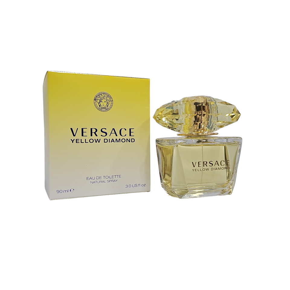 Versace Pour Homme Cologne by Versace, Versace Pour Homme is a modern and sexy fragrance for men, launched in 2008. The aromatic fougere scent starts off with fresh and citrusy notes of lemon, bergamot and neroli, along with rose de mai. The fragrance continues on with green and floral center notes of clary sage, hyacinth, geranium and cedar. At the base are musk, amber and tonka bean.&nbsp;Purchase gianni versace 'versace pour homme' men 6.7-ounce eau de toilette spray. Top notes are ci
